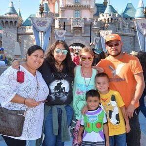 Meet your Posher, Alondra